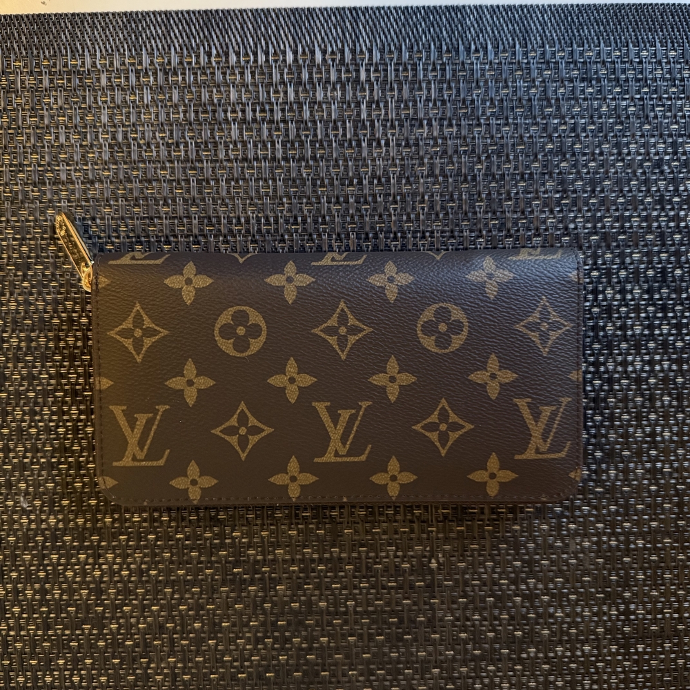 Louis Vuitton Brown and Gold Monogram Clutch